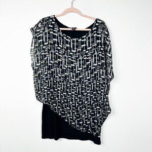 2/$30 White House Black Market Crosshatch Overlay Tunic. XL #A0727